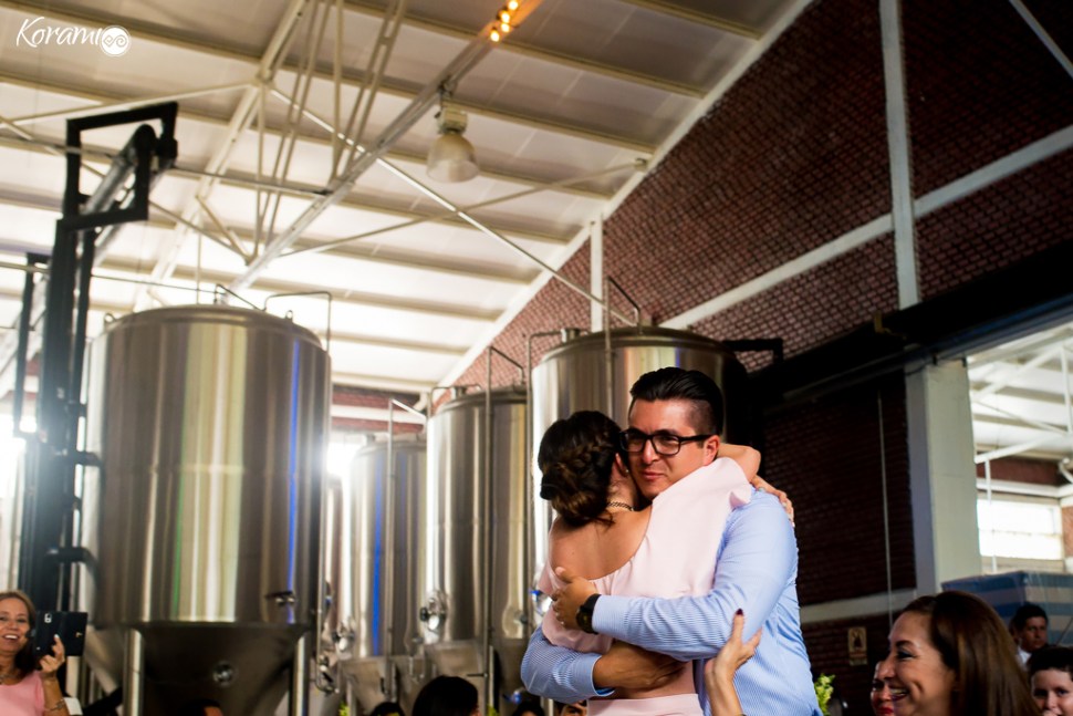 korami_entrega_anillo_bencomo_eventos_cerveceria_colima_el_trapiche_cuauhtemoc_korami_fotografos_colima_10