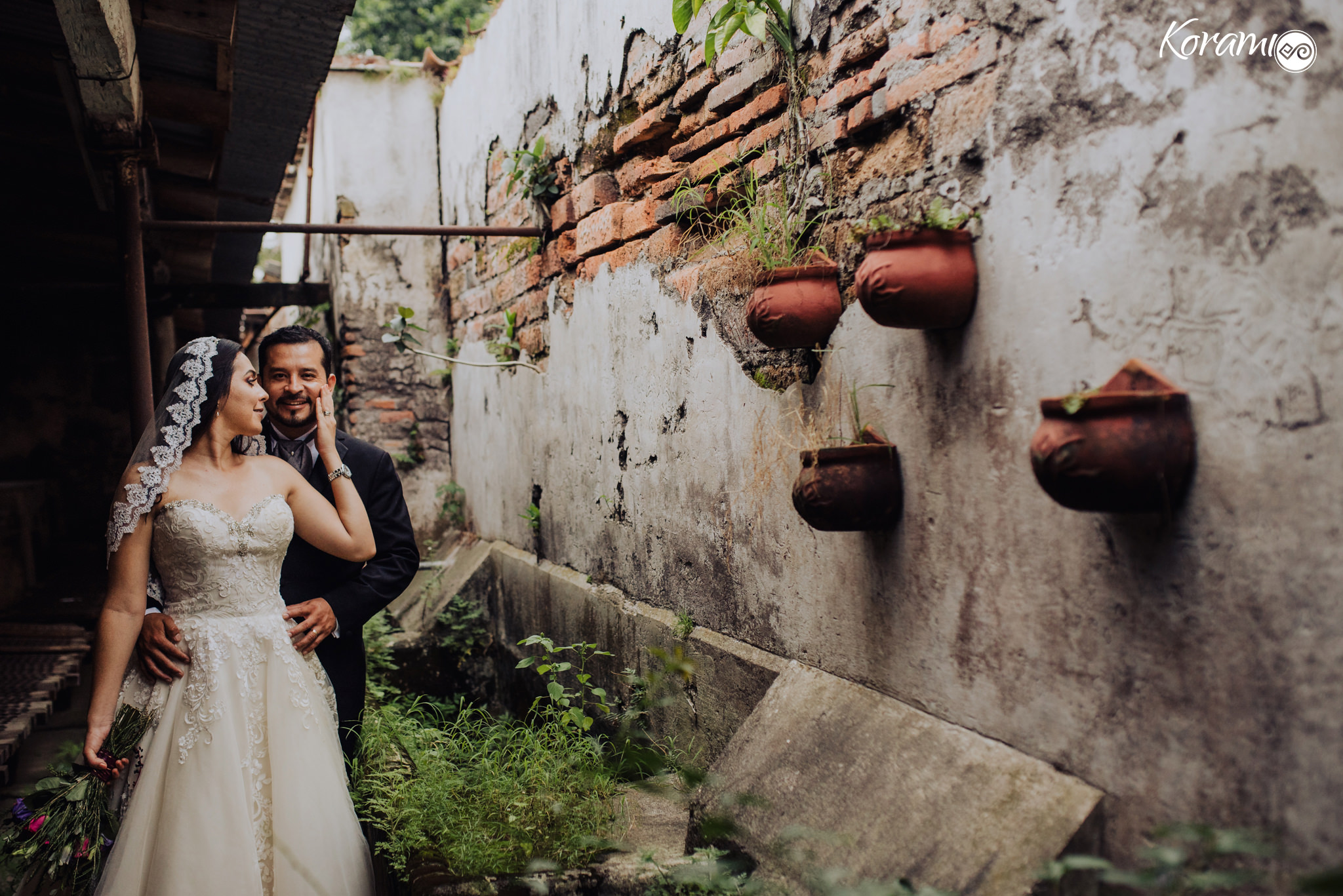 fotografo_de_bodas_Colima-Fotografia_de_bodas-Vestido_de_novia-Vestidos_de_novia-Haciendas_Mexico-Haciendas_Colima-Bodas_Colima-Organizacion_de_eventos_Colima-wedding_dress-wedding_day-0