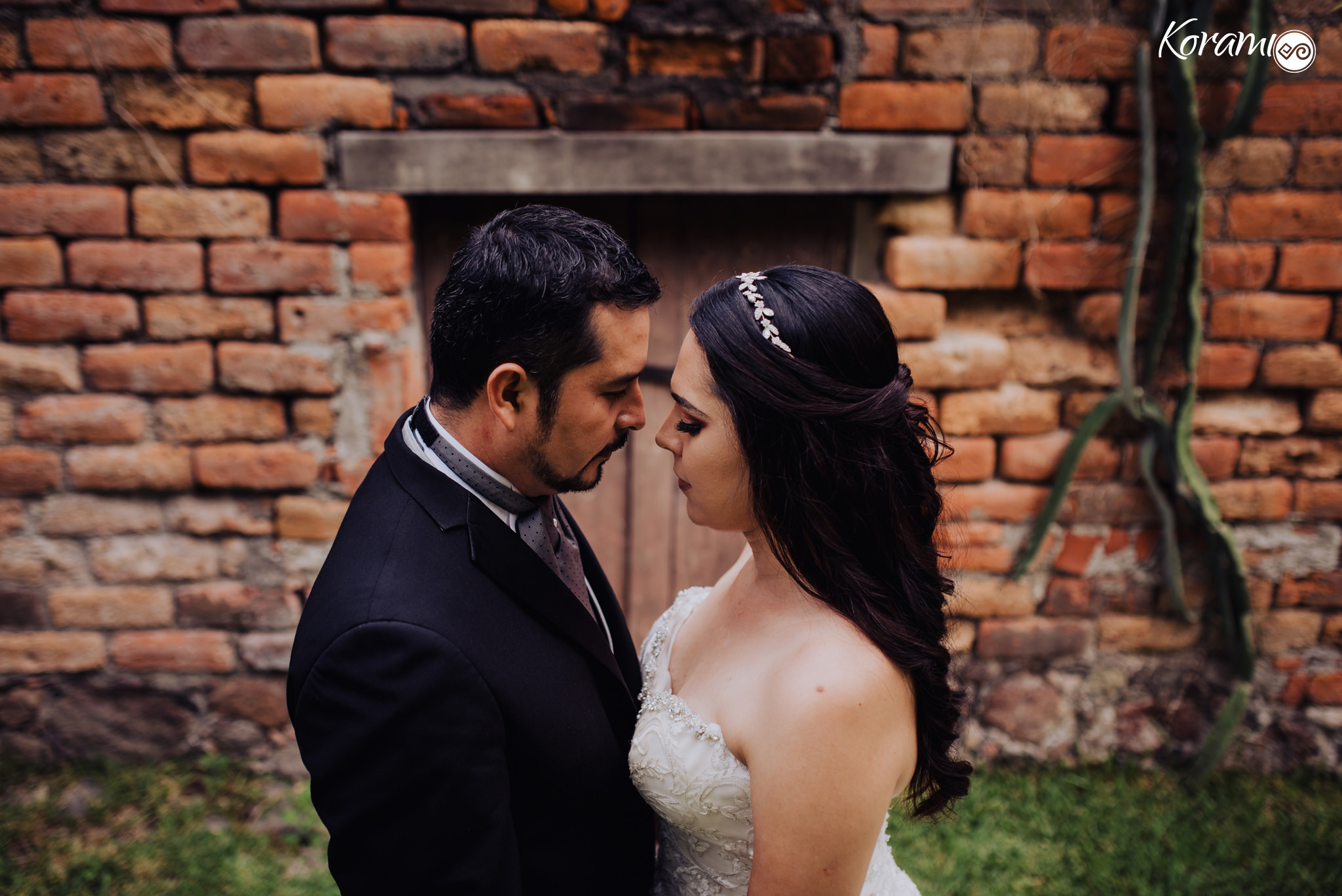 fotografo_de_bodas_Colima-Fotografia_de_bodas-Vestido_de_novia-Vestidos_de_novia-Haciendas_Mexico-Haciendas_Colima-Bodas_Colima-Organizacion_de_eventos_Colima-wedding_dress-wedding_day-0