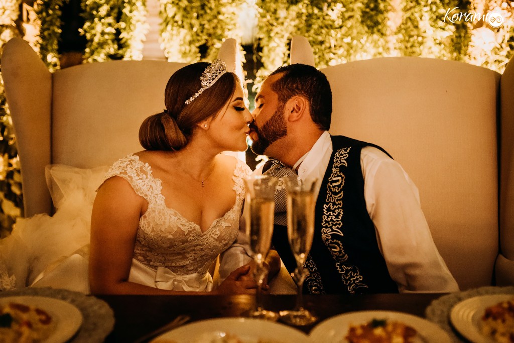 Las Cavas de Don José ∞ Templo San Miguel, Comala ∞ Boda Colima ∞ Fotografo Bodas ∞ Maritza y&nbsp;Rafa