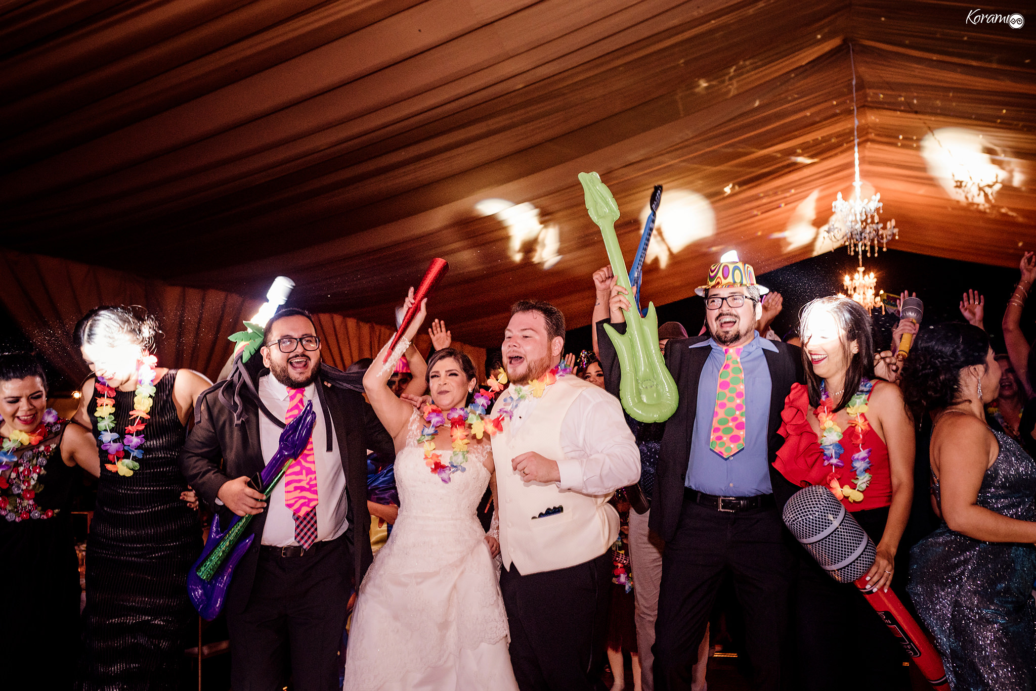 Jardín de eventos XANAH-Salon_para_Bodas_Colima_Fotografo_Bodas_Organizacion_Banquete-Flores--065